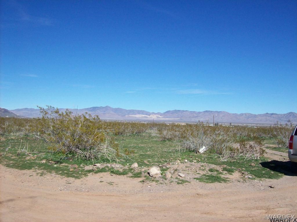 N Dome Rd: N Dome Rd, Golden Valley, AZ 86413